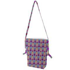 Pattern 209 Folding Shoulder Bag by GardenOfOphir