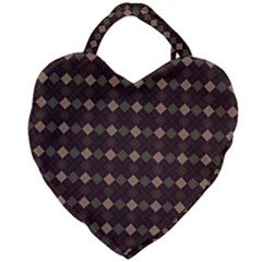 Pattern 254 Giant Heart Shaped Tote by GardenOfOphir