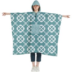 Pattern 299 Women s Hooded Rain Ponchos