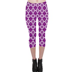 Pattern 305 Capri Leggings  by GardenOfOphir