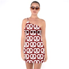 Red Pretzel Illustrations Pattern One Soulder Bodycon Dress by GardenOfOphir