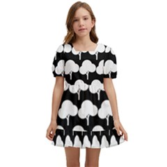 Pattern 361 Kids  Short Sleeve Dolly Dress by GardenOfOphir