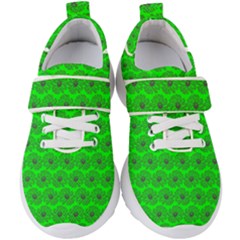 Gerbera Daisy Vector Tile Pattern Kids  Velcro Strap Shoes by GardenOfOphir