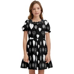 Hearts Snowflakes Black Background Kids  Puff Sleeved Dress