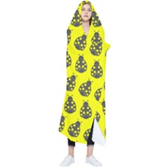 Ladybug Vector Geometric Tile Pattern Wearable Blanket