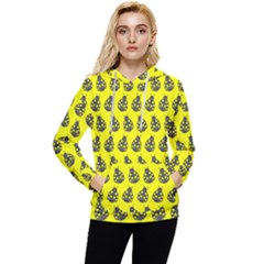 Ladybug Vector Geometric Tile Pattern Women s Lightweight Drawstring Hoodie