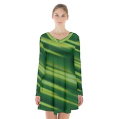 Green-01 Long Sleeve Velvet V-neck Dress
