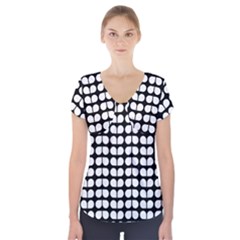 Black And White Leaf Pattern Short Sleeve Front Detail Top by GardenOfOphir