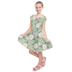 Flowers-108 Kids  Short Sleeve Dress