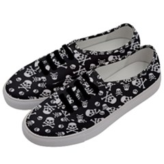 Skull-crossbones-seamless-pattern-holiday-halloween-wallpaper-wrapping-packing-backdrop Men s Classic Low Top Sneakers by Ravend