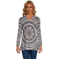 Mandala Circles Drawing Pattern Long Sleeve Drawstring Hooded Top