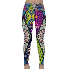 Ethnic Pattern Abstract Lightweight Velour Classic Yoga Leggings