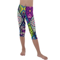 Ethnic Pattern Abstract Kids  Lightweight Velour Capri Leggings 