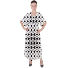 Square-diagonal-pattern-monochrome V-neck Boho Style Maxi Dress by Semog4