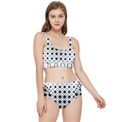 Square-diagonal-pattern-monochrome Frilly Bikini Set by Semog4