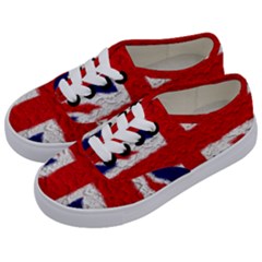 Union Jack Flag National Country Kids  Classic Low Top Sneakers by Celenk