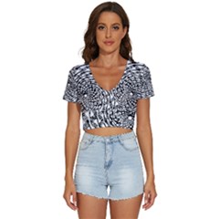 Illusions Abstract Black And White Patterns Swirls V-neck Crop Top by Wegoenart