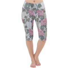 Roses-pink-elegan Lightweight Velour Cropped Yoga Leggings