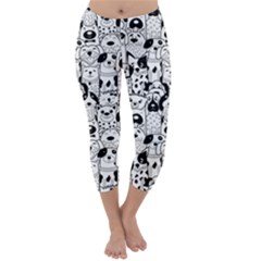 Seamless-pattern-with-black-white-doodle-dogs Capri Winter Leggings 