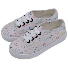 Spaceship Pattern Star Kids  Classic Low Top Sneakers by danenraven