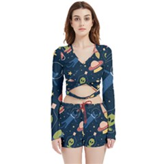 Seamless-pattern-with-funny-aliens-cat-galaxy Velvet Wrap Crop Top And Shorts Set by Salman4z