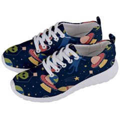 Seamless-pattern-with-funny-aliens-cat-galaxy Men s Lightweight Sports Shoes by Salman4z