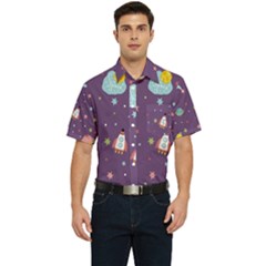 Space-travels-seamless-pattern-vector-cartoon Men s Short Sleeve Pocket Shirt  by Salman4z