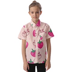 Seamless-strawberry-fruit-pattern-background Kids  Short Sleeve Shirt