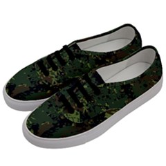 Military Background Grunge Men s Classic Low Top Sneakers