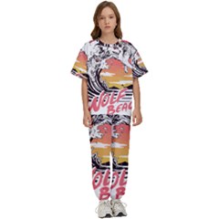 Gray Wolf Beach Waves A Wolf Animal Retro Kids  Tee And Pants Sports Set by pakminggu