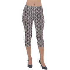 Structure Pattern Texture Hive Lightweight Velour Capri Leggings 