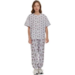 Warm Blossom Harmony Floral Pattern Kids  Tee And Pants Sports Set by dflcprintsclothing