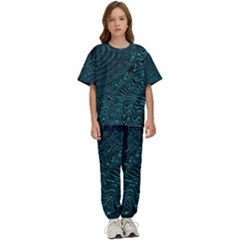 Wave Circle Ring Water Kids  Tee and Pants Sports Set