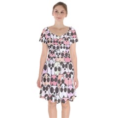 Cute-dog-seamless-pattern-background Short Sleeve Bardot Dress