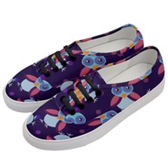 Owl-pattern-background Women s Classic Low Top Sneakers by Simbadda