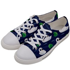 Swan-pattern-elegant-design Men s Low Top Canvas Sneakers