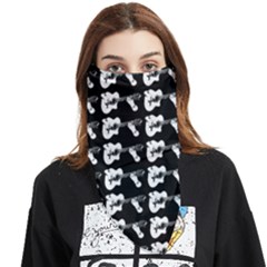 Guitar player noir graphic Face Covering Bandana (Triangle)