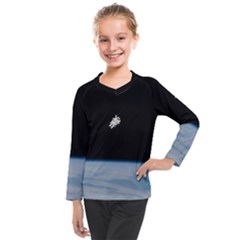 Amazing Stunning Astronaut Amazed Kids  Long Mesh Tee