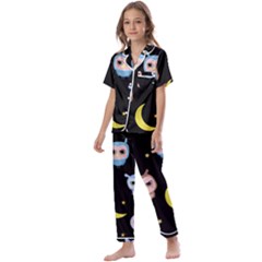 Cute-owl-doodles-with-moon-star-seamless-pattern Kids  Satin Short Sleeve Pajamas Set by pakminggu