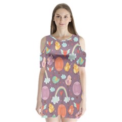 Cute-seamless-pattern-with-doodle-birds-balloons Shoulder Cutout Velvet One Piece by pakminggu