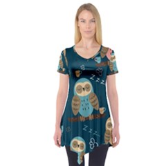 Seamless-pattern-owls-dreaming Short Sleeve Tunic  by pakminggu