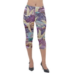 Textile-fabric-cloth-pattern Lightweight Velour Capri Leggings 