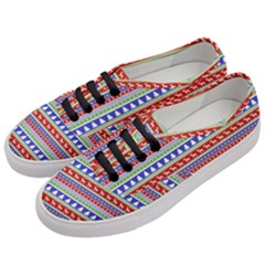 Christmas-color-stripes Pattern Women s Classic Low Top Sneakers