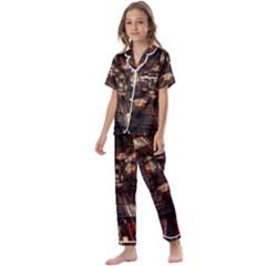 Library-tunnel-books-stacks Kids  Satin Short Sleeve Pajamas Set