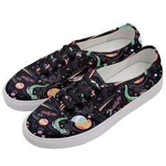 Cat And Dog Space Pattern Women s Classic Low Top Sneakers