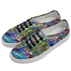 Peacocks  Fantasy Garden Women s Classic Low Top Sneakers by Bedest