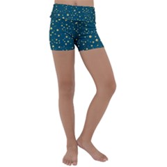 Star Golden Pattern Christmas Design White Gold Kids  Lightweight Velour Yoga Shorts