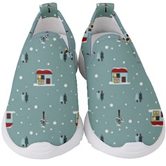 Seamless Pattern With Festive Christmas Houses Trees In Snow And Snowflakes Kids  Slip On Sneakers