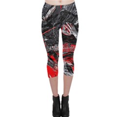 Molten Soul Capri Leggings 