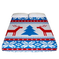 Red And Green Christmas Tree Winter Pattern Pixel Elk Buckle Holidays Fitted Sheet (california King Size)